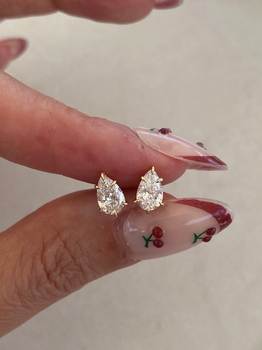 14K Pear Lab Diamond Stud Earrings – 1.3 CTW