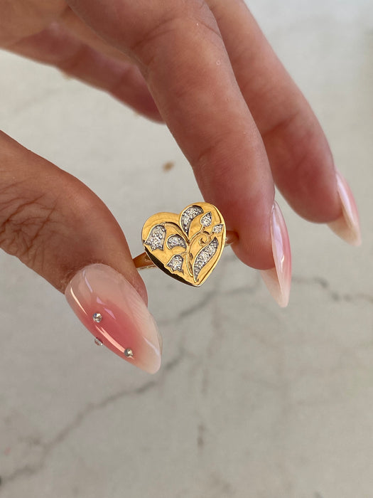 14K Gold Diamond Heart Flower Ring – Size 7