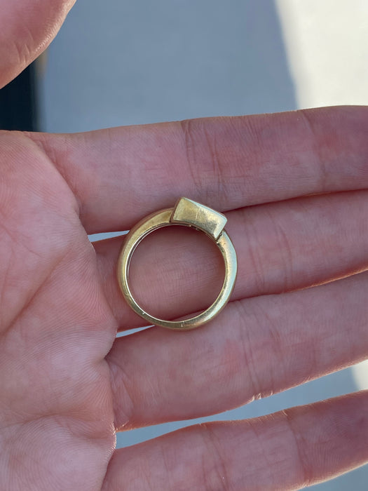 Vintage 14K Gold Peridot & Diamond Ring