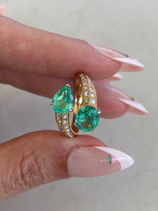 Vintage 18K Emerald & Diamond Bypass Ring