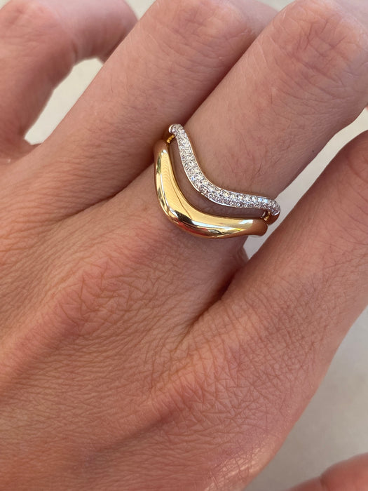 14K Gold Wavy Double Diamond Ring