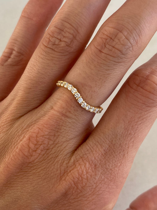 Vintage 18K Diamond Swirl Ring