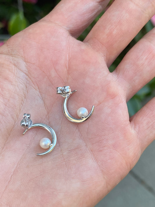 14K White Gold Diamond Crescent Moon Pearl Stud Earrings – 0.30 TCW Diamonds