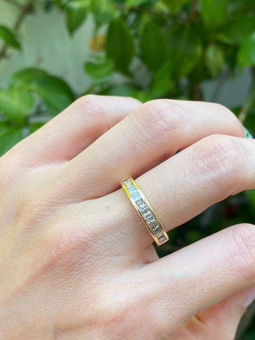 18k channel set diamond ring size 6.75