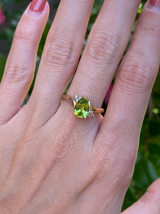 14k peridot diamond ring size 7