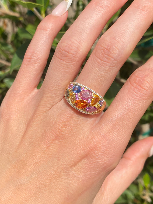 Vintage 18K Gold Rainbow Sapphire & Diamond Cluster Ring Size 7.75