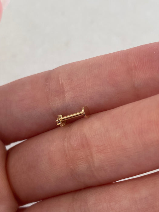 14K Gold Graduated Lab Diamond Flat Back Stud Earring- Single