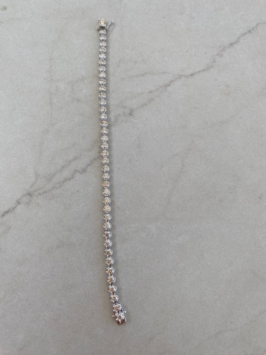 Platinum 900 4 Carat Natural Diamond Cupcake Bracelet