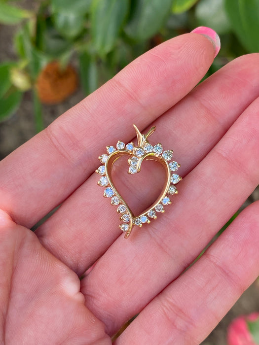 14k diamond heart pendant