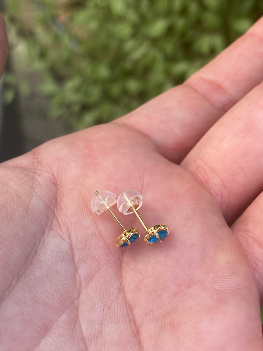 18k apatite stud earrings