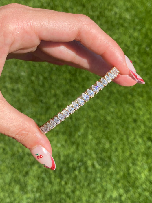 14K Flexible Pear Lab Diamond Bangle Bracelet – 5 CTW
