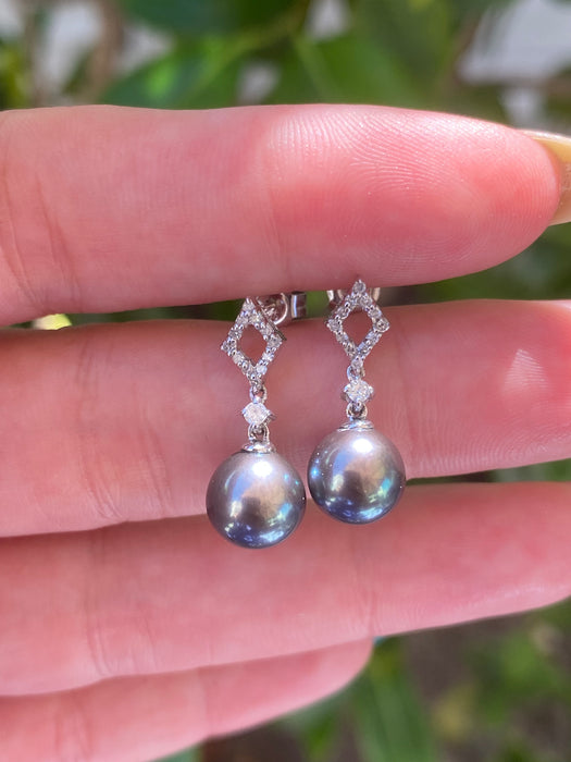 14k white gold diamond black pearl earrings