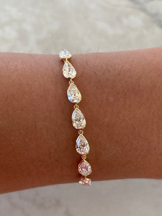 14K 2.5 TCW Lab Diamond Pear Bracelet