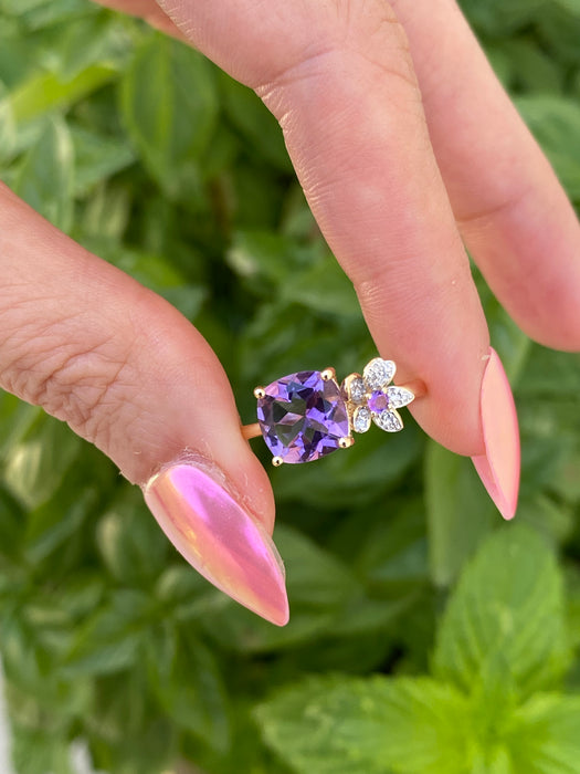 14k Gold Amethyst Flower Ring