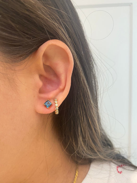 18k London blue topaz stud earrings