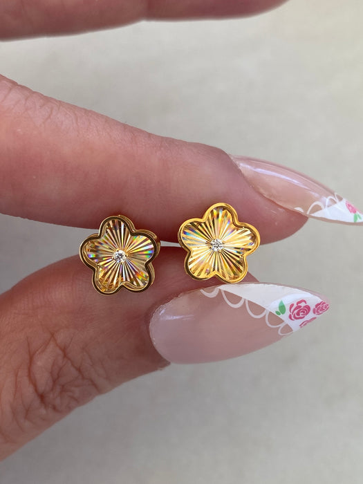14K Fluted Rainbow Flower Diamond Stud Earrings