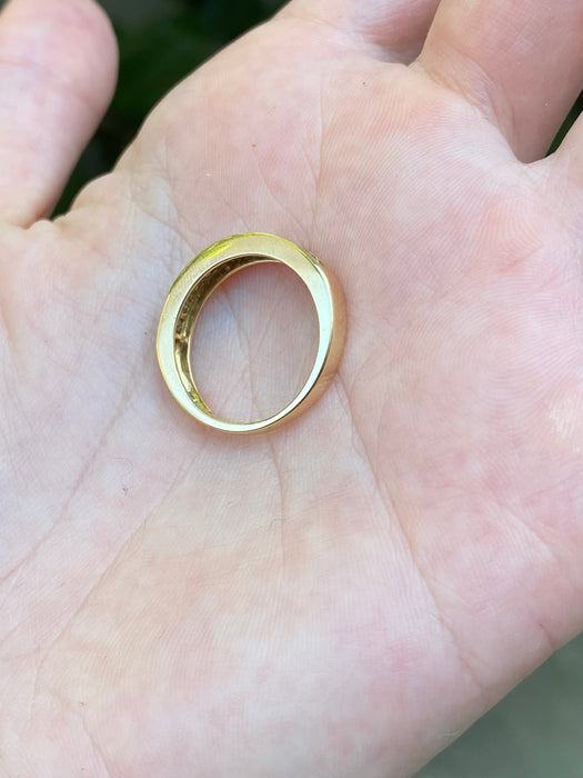 18k channel set diamond ring size 6.75