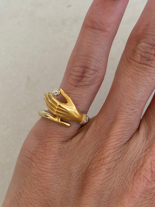 Vintage Carrera y Carrera 18K Gold Diamond Hand Ring