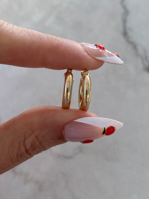 14K Gold Hoop Earrings - 0.6”