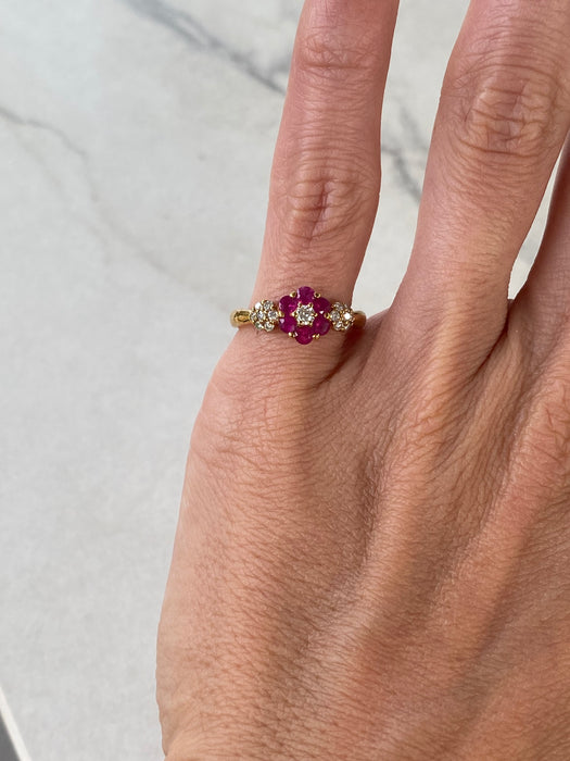 Vintage 18K Ruby & Diamond Triple Flower Ring