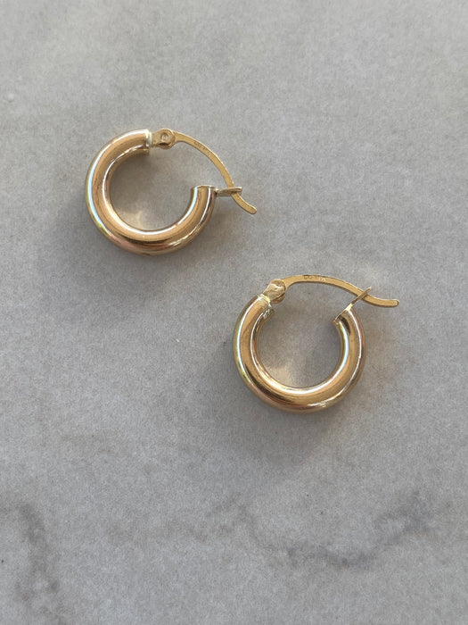 14K Gold Hoop Earrings - 0.6”