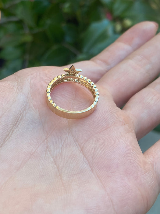 14k ribbed star diamond ring size 6.5