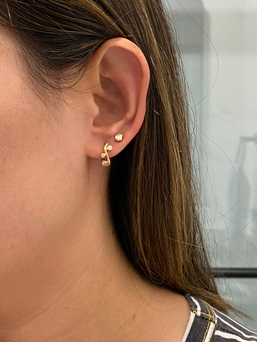14K Natural Diamond Wavy Huggie Earrings
