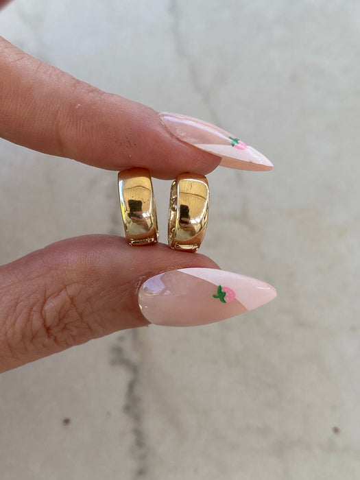 14K Gold Reversible Chubby CZ Huggie Earrings
