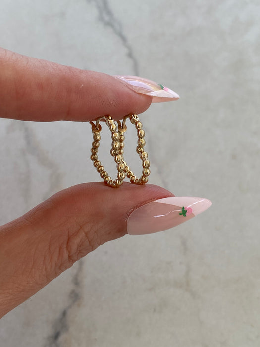 14K Gold Beaded Heart Hoop Earrings