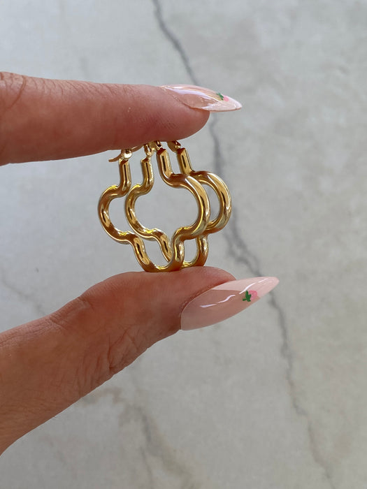 14K Gold Puffy Clover Hoop Earrings