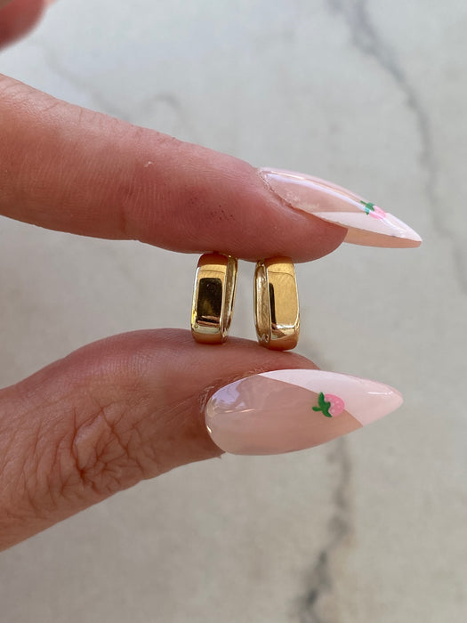 14K Gold Rectangular Huggie Earrings