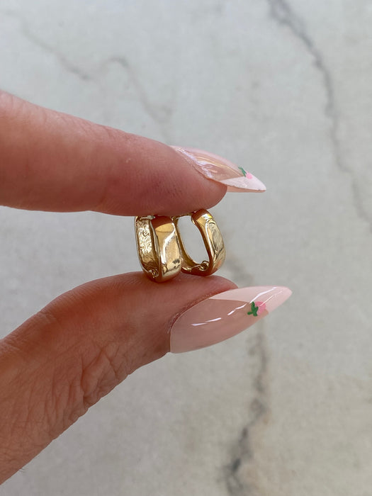 14K Gold Rectangular Huggie Earrings