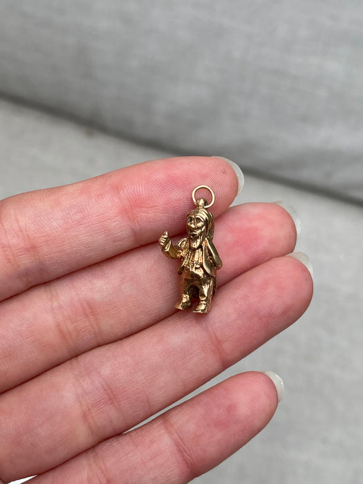 9k gnome charm