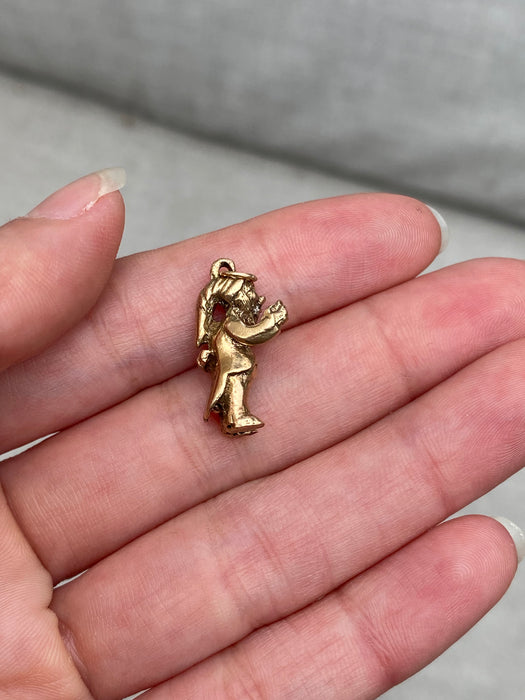 9k gnome charm